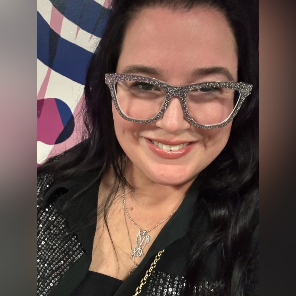 Meet your Posher, Marylyn